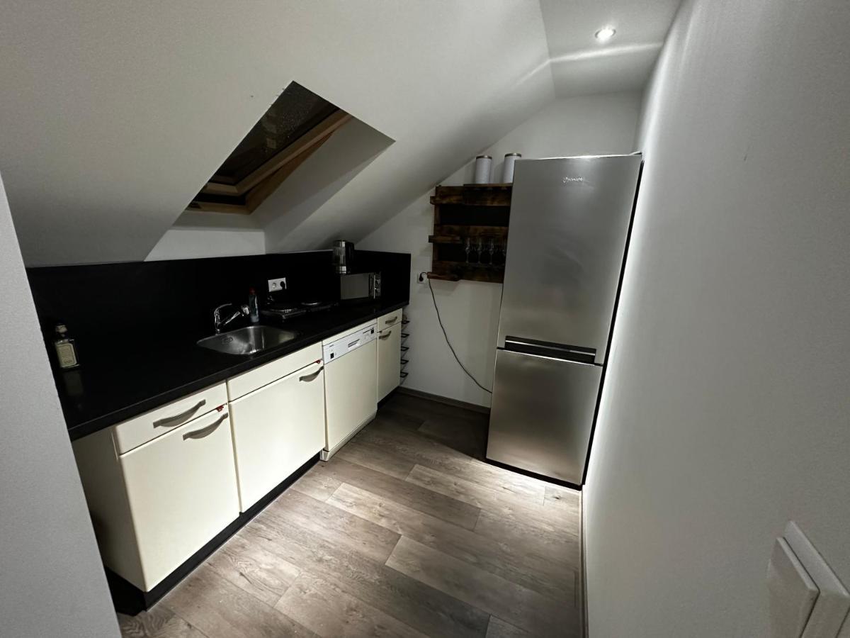 Apartment Max